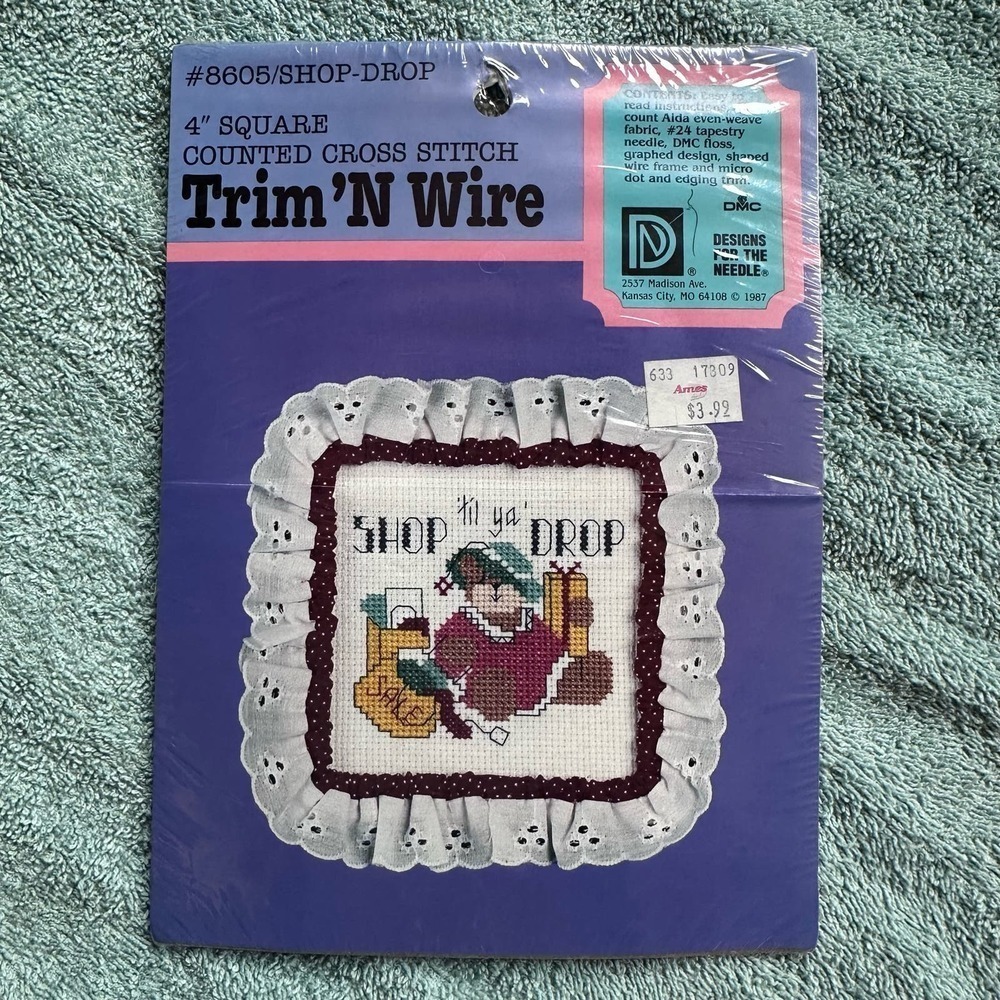 RARE Vintage 1987 Designs For The Needle Trim N Wire Cross Stitch Kit